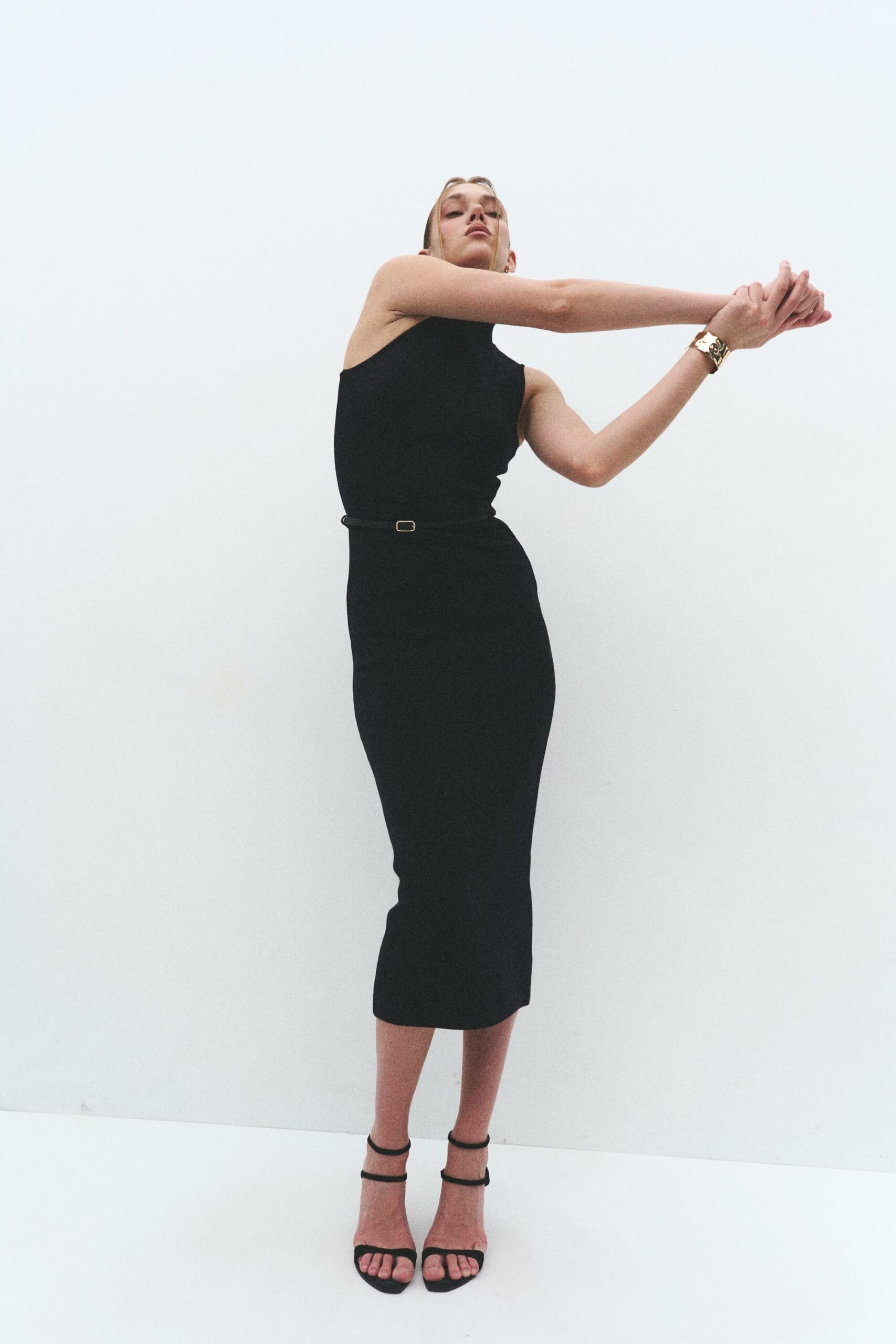 90s-knitted-dress-img