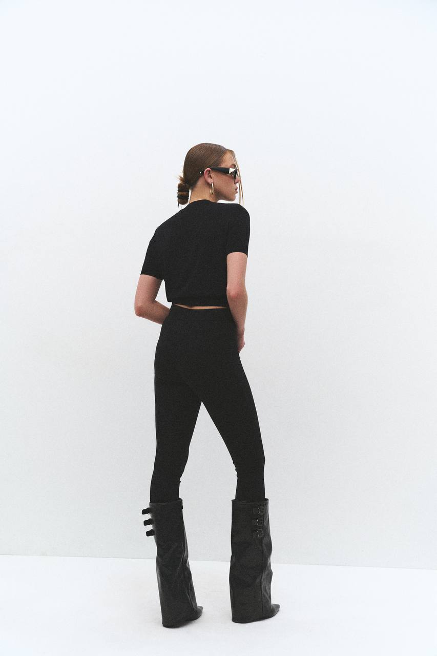 Леггінси з металевою пряжкою - Зображення 5