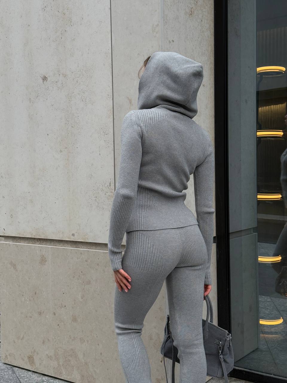 Трикотажна кофта на блискавці - Зображення 13